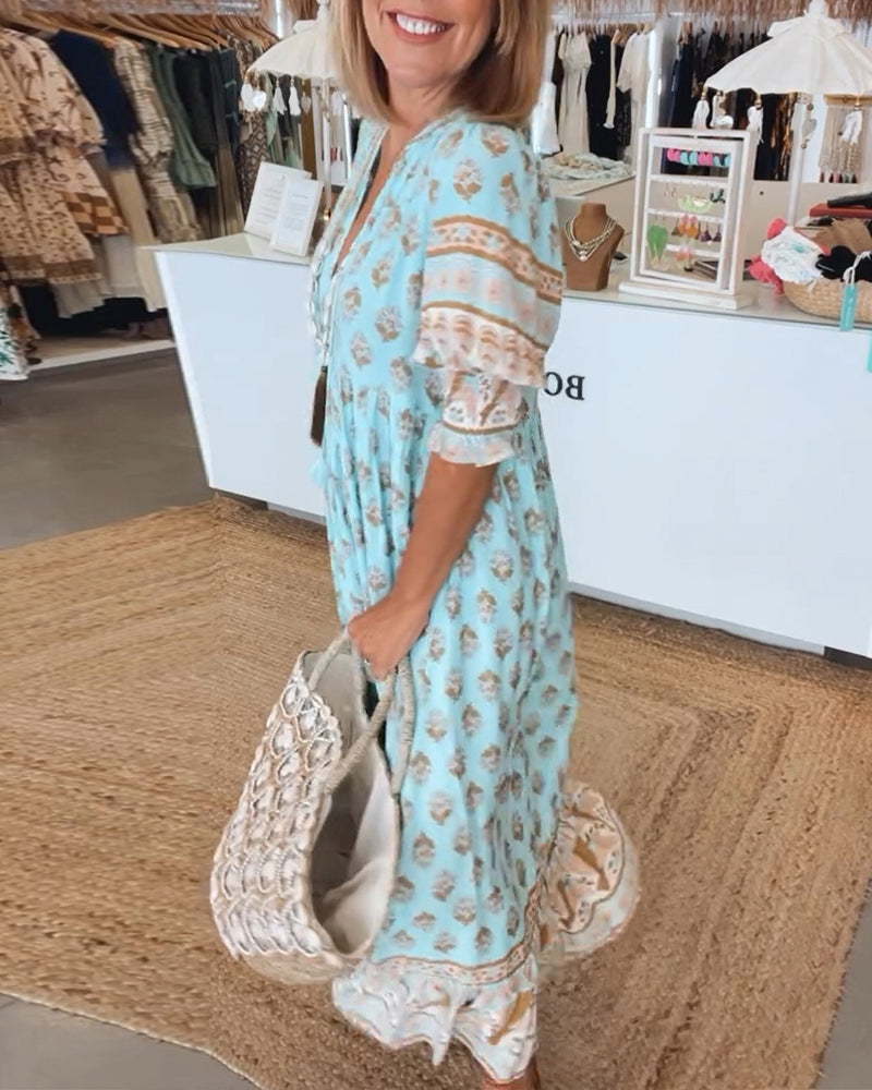 AIYRA™ - V-NECK PRINT DRESS