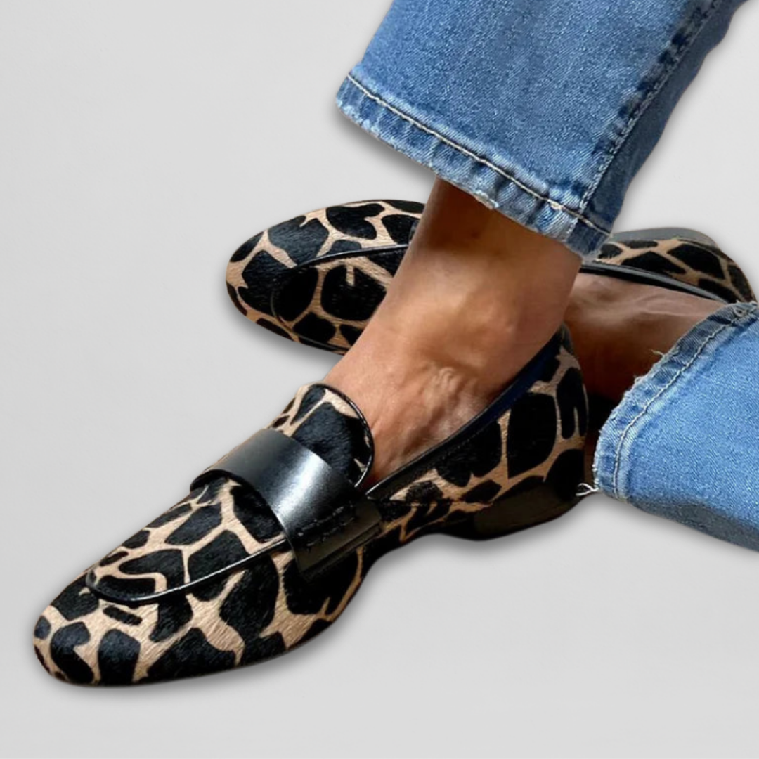 Kelsey™ - ANIMAL PRINT LOAFERS WITH A STYLISH TOUCH