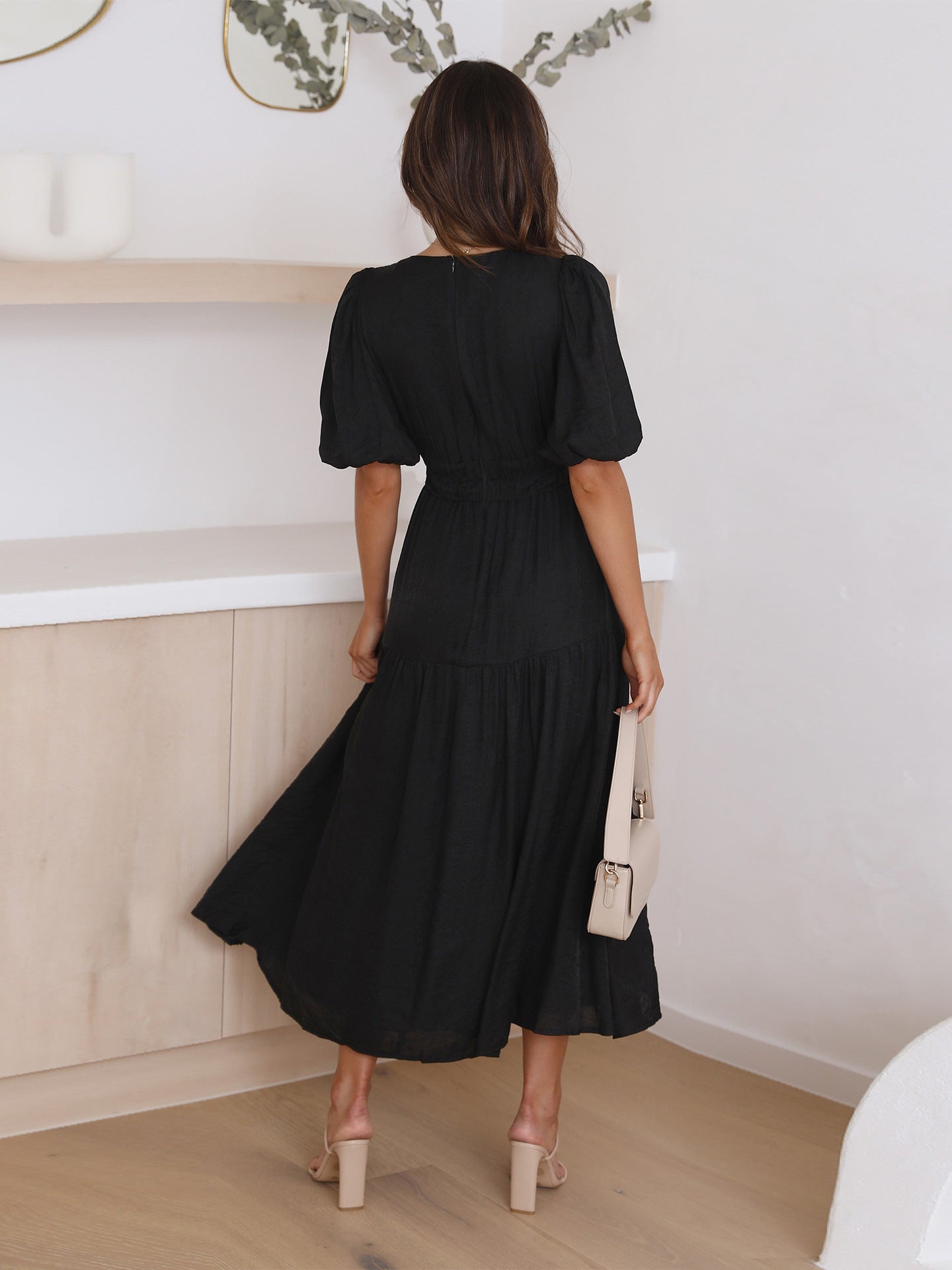 KARI™ - V-NECK FLOW DRESS