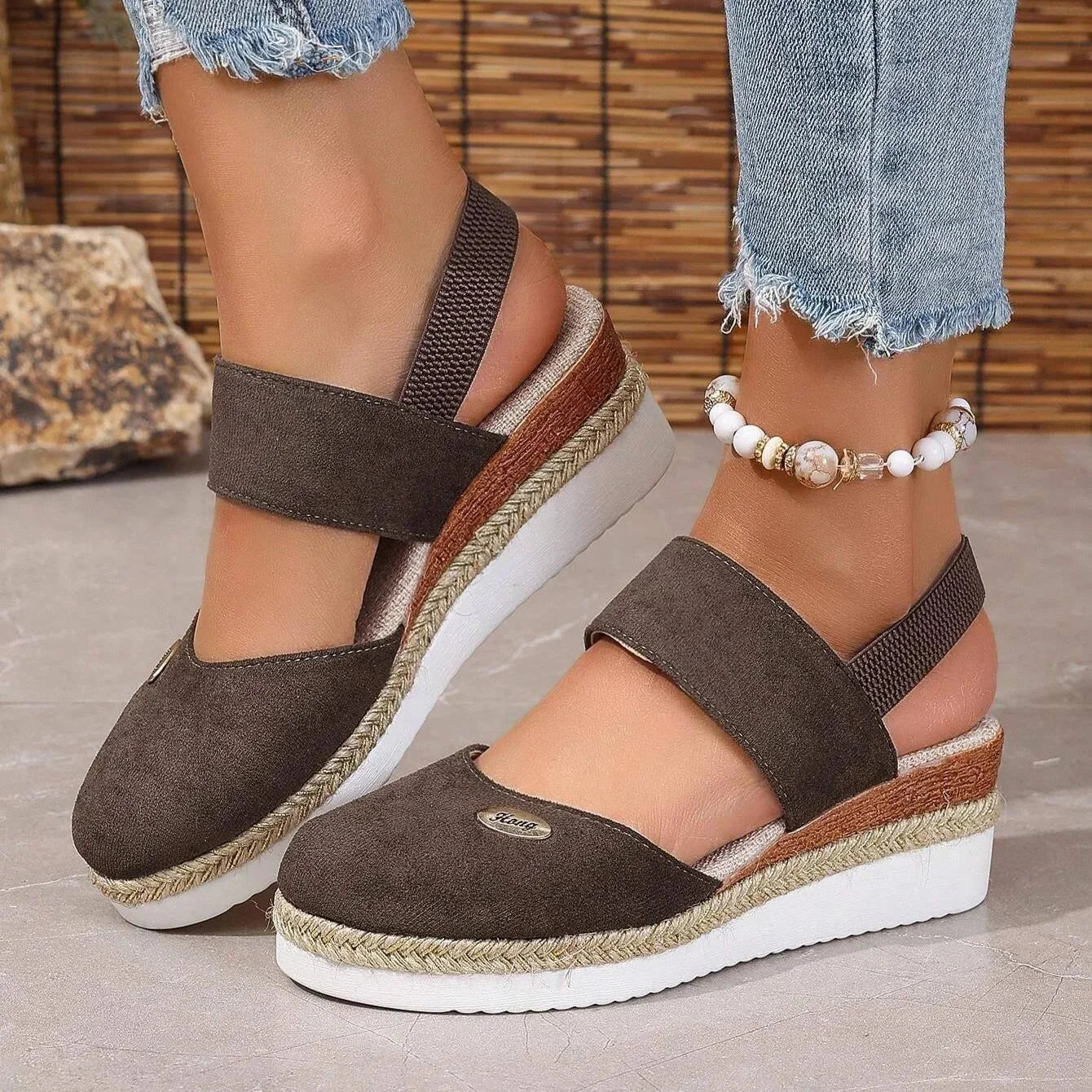Sakari™ - ORTHOPEDIC SANDALS WITH BREATHABLE PLATFORM