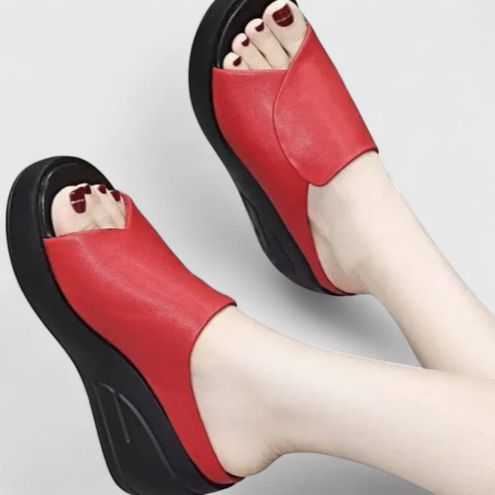 Trinity™ - ORTHOPEDIC WEDGE SANDALS WITH SUPPORTIVE DESIGN