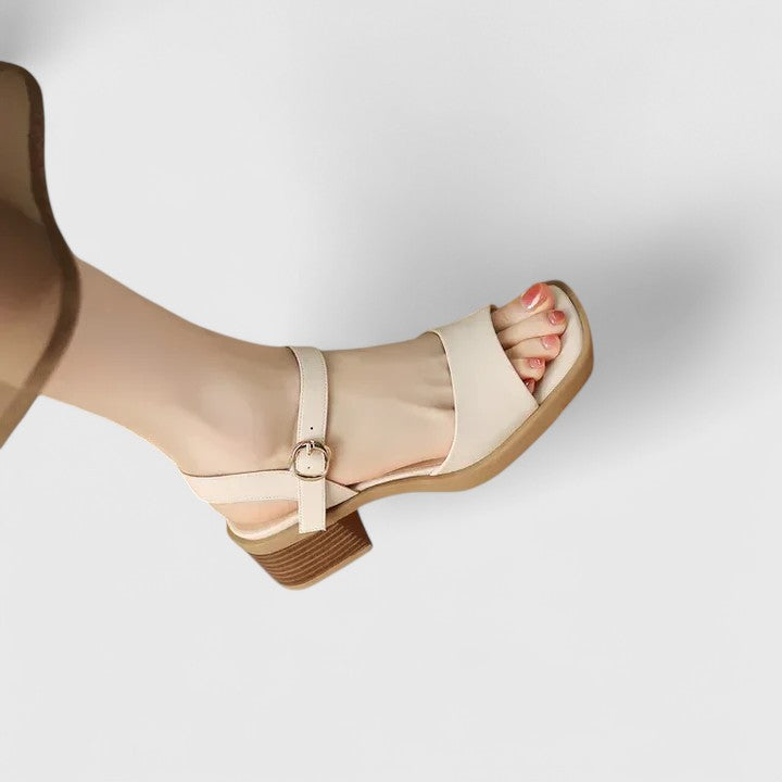 Calyssa™ - ELEGANT SANDALS WITH A SOPHISTICATED DESIGN